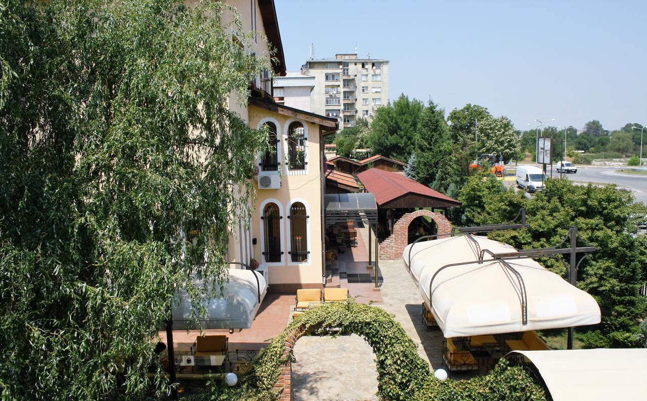 Hotel Villa Verde Gulubovo  Ngoại thất bức ảnh