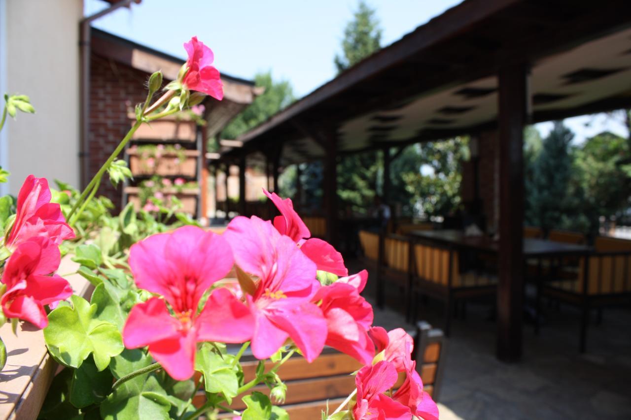 Hotel Villa Verde Gulubovo  Ngoại thất bức ảnh